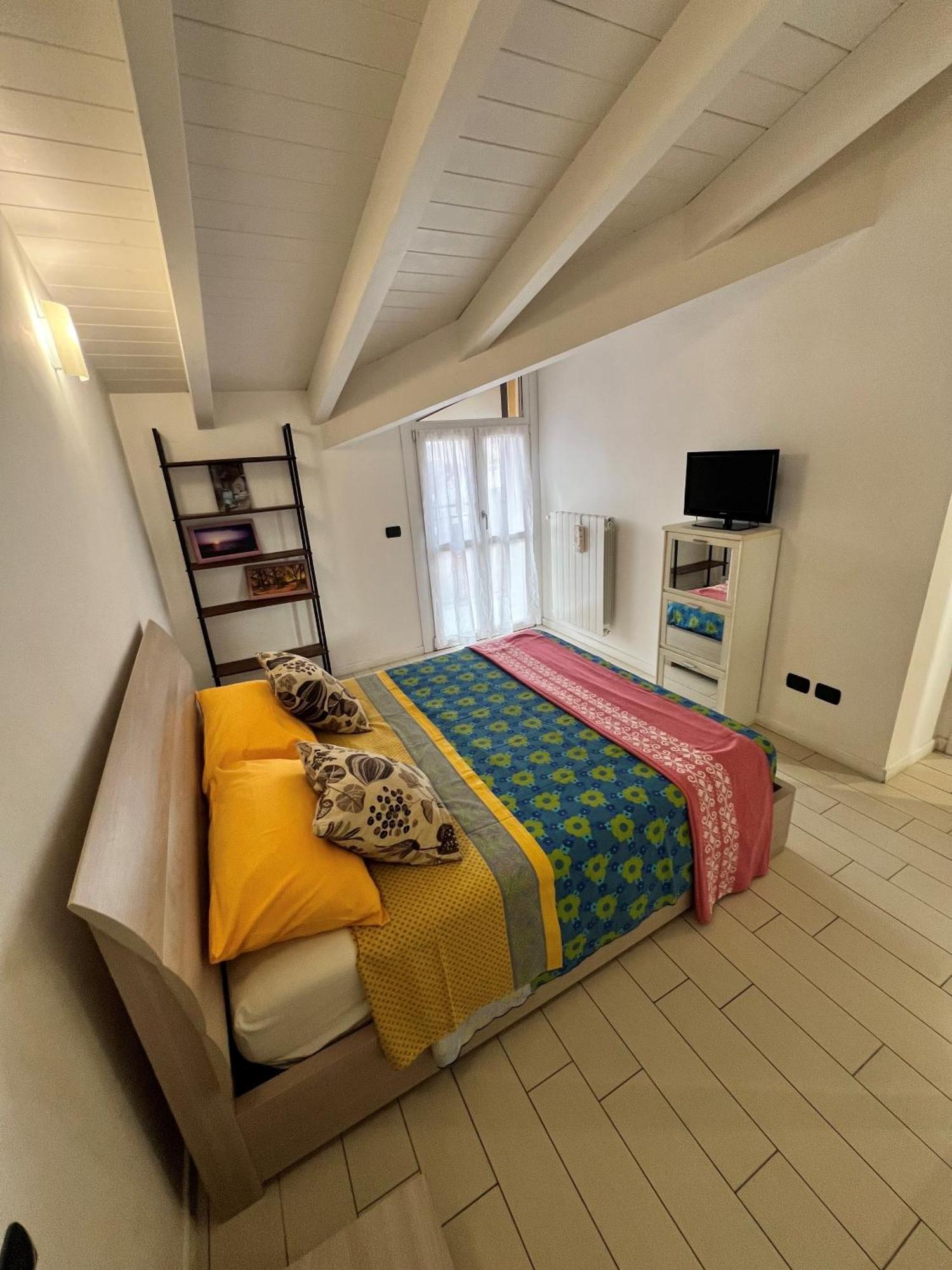 Mansarda Polpetta Apartment Корсико Екстериор снимка